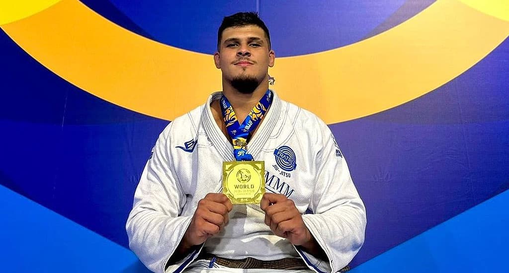 Helder Jose Rodrigues Júnior